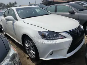 Photo - Lexus IS 250 4WD 2009 White
