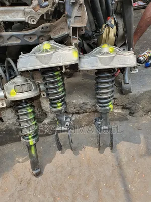 Front and Back Shock Absorber Audi Q7