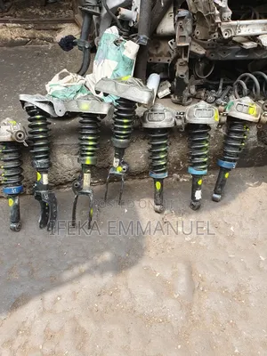 Front and Back Shock Absorber Audi Q7