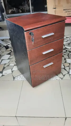 Photo - Mobile Drawer