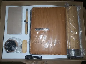 Best Quality Wooden Corporate Gift