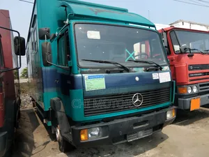 Mercedes-Benz 2008 Green
