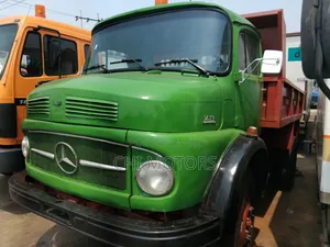 Mercedes 1413 Tipper Truck