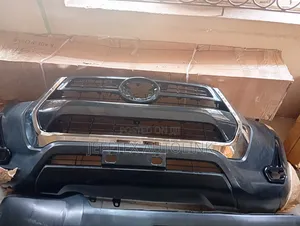 Front Bumper Toyota Hilux 2022 Loco