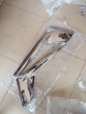 Headlamp Chrome for Land Cruiser 2018