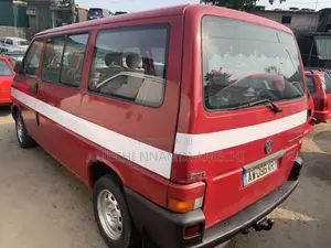 Volkswagen Transporter 2003 Red
