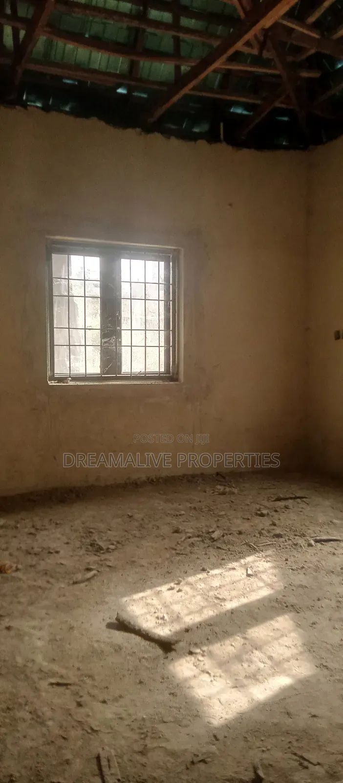 3bdrm Bungalow In Ushafa For Sale