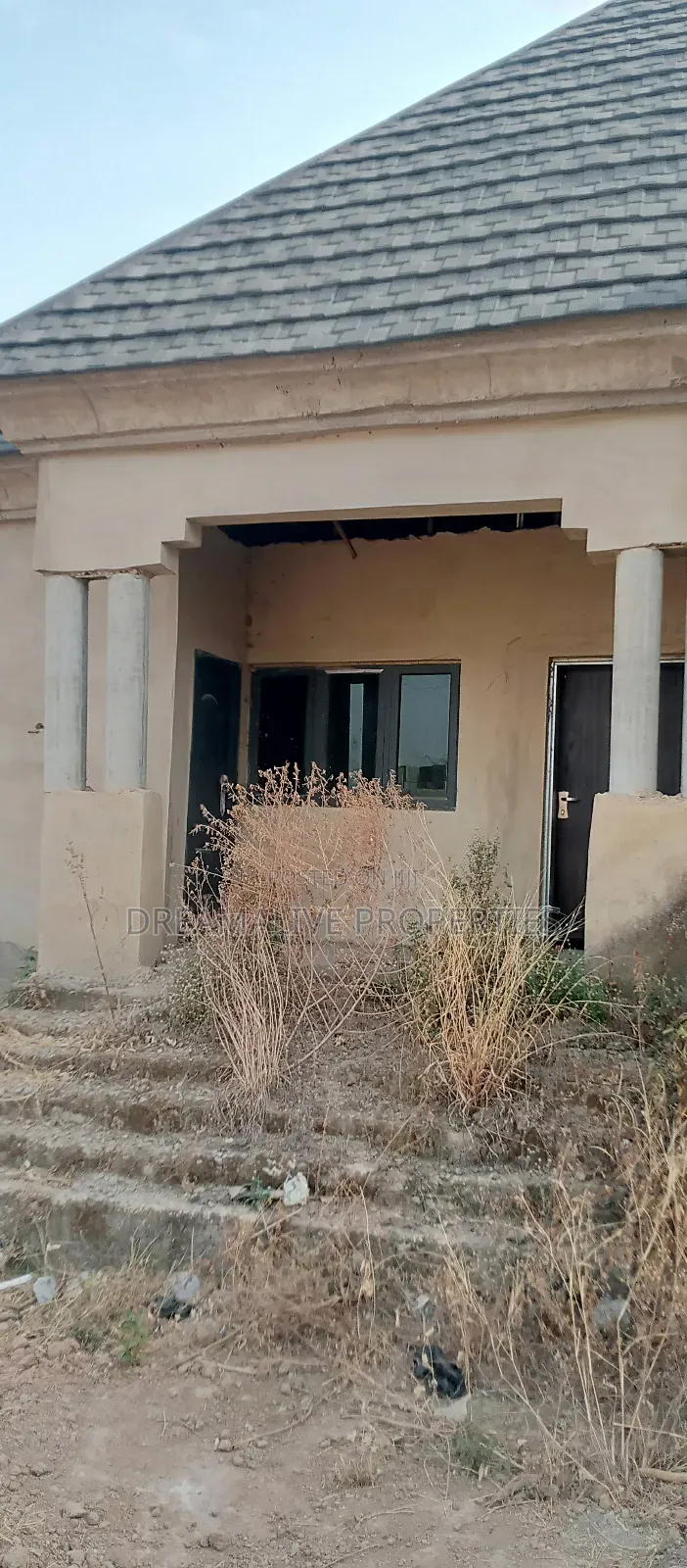 3bdrm Bungalow In Ushafa For Sale