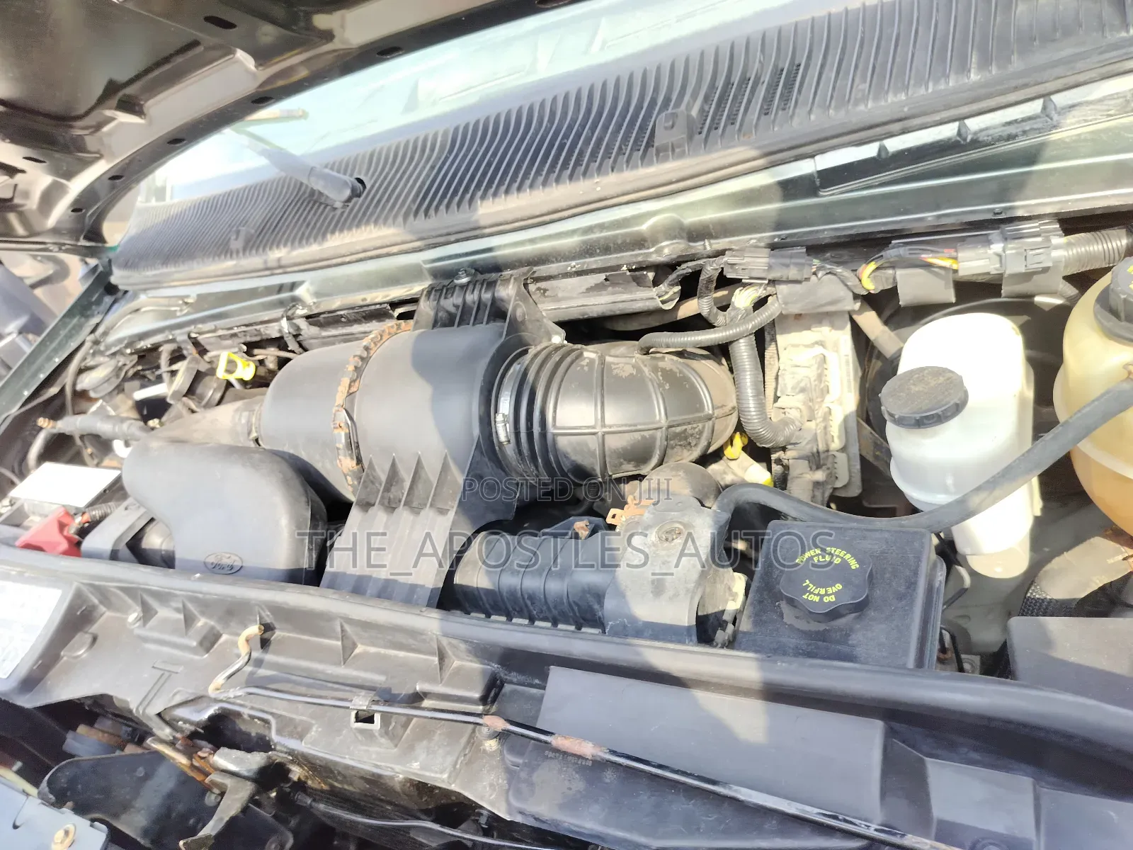 Ford E250 2012 Green