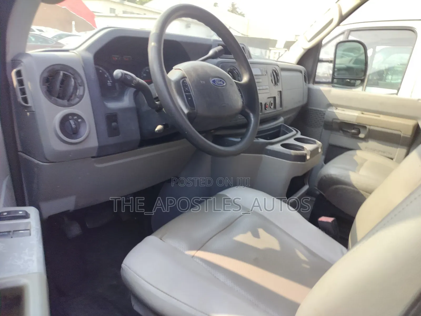 Ford E250 2012 Green
