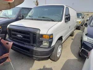 Ford E250 2009 White