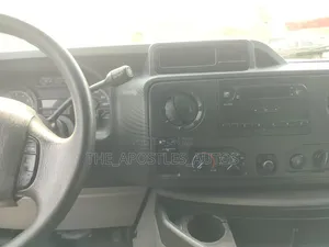 Ford E250 2011 White