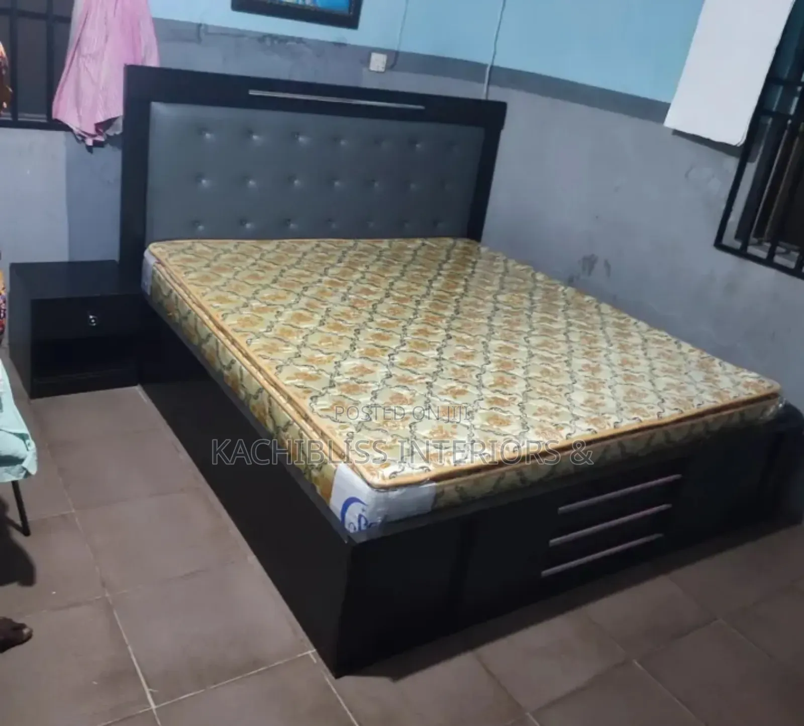 Beautiful 6 by 6ft Bedframe 004