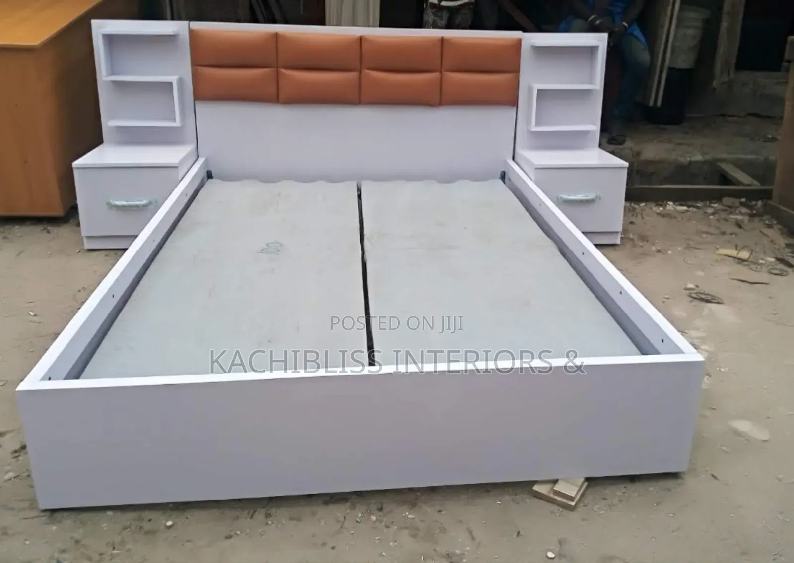 Unique Modern 41/2 by 6ft Bedframe