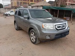 Honda Pilot LX 4dr SUV 4WD (3.5L 6cyl 5A) 2009 Gray