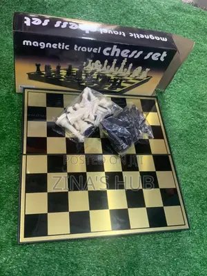 Magnetic Travel Chess