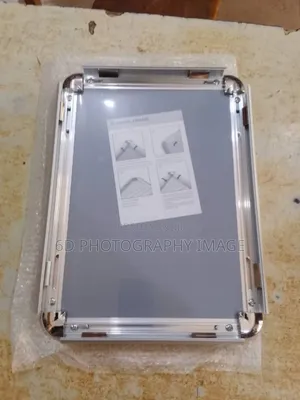 A4 Snapper Frame From 100 Pieces