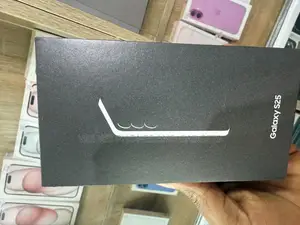 New Samsung Galaxy S25 256 GB Black