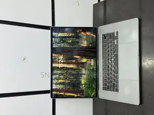 Laptop Apple MacBook Pro 2019 64GB Intel Core I9 SSD 1T