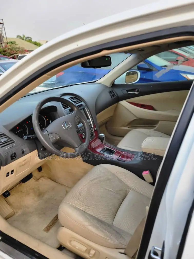 Lexus ES 350 2010 White