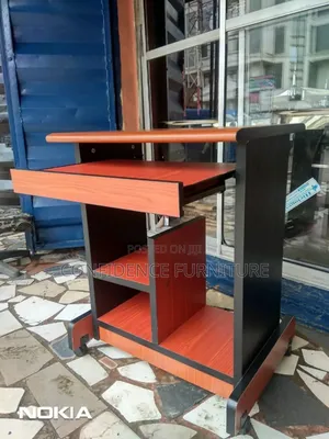 Quality Computer Table