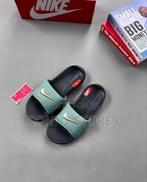 HIGH QUALITY Nike Victori Slides