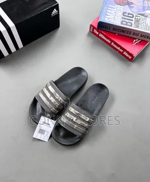 Luxury Adidas Adilette Cloud Foam Slides