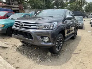 Toyota Hilux 2.8 Diesel 2020 Gray