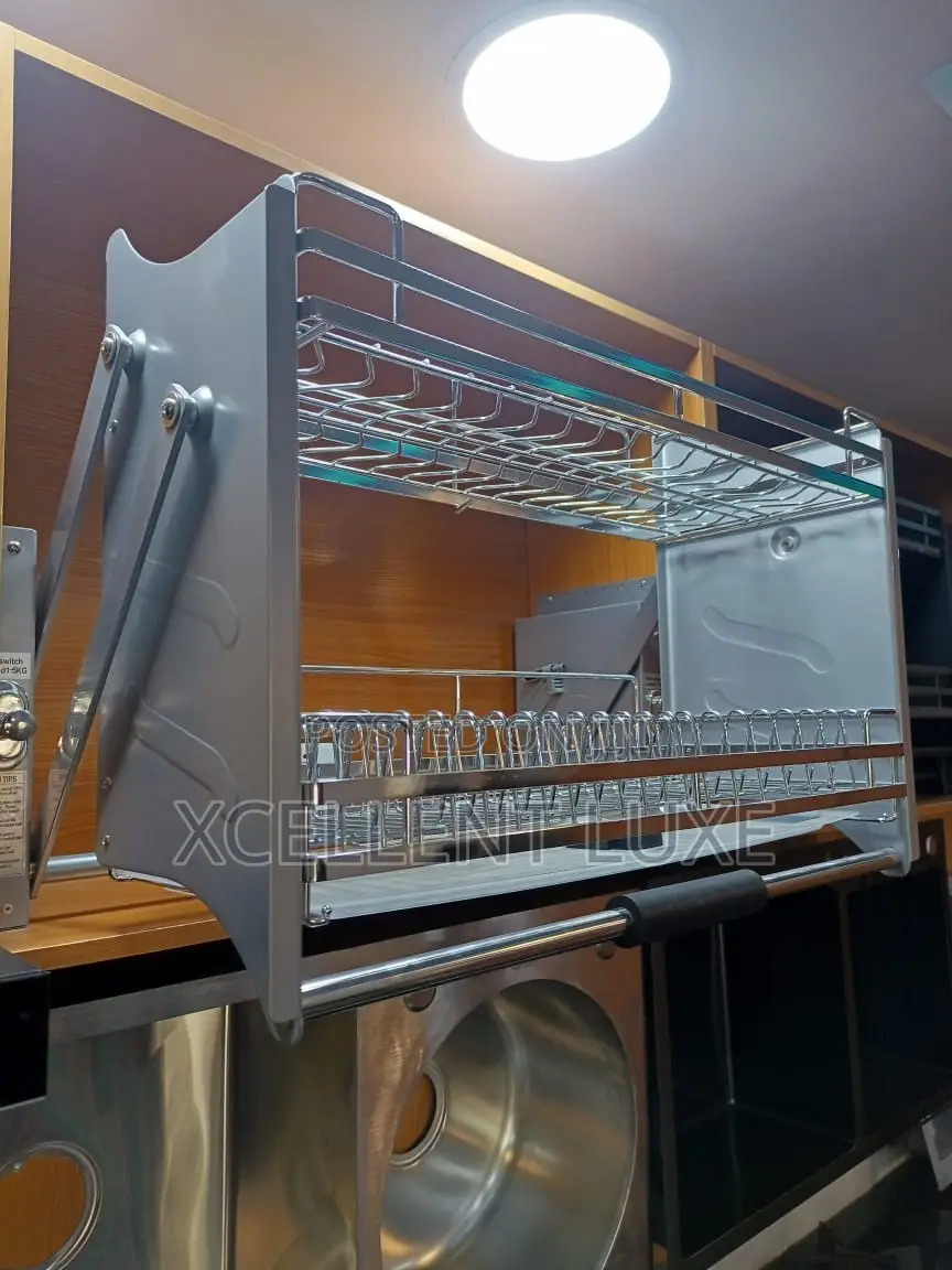 Pull Out Plates Rack