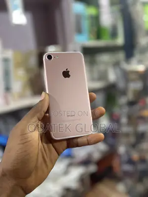 Apple iPhone 7 128 GB Gold