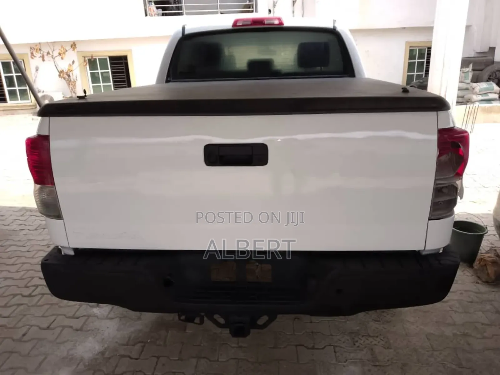 Toyota Tundra 2012 White