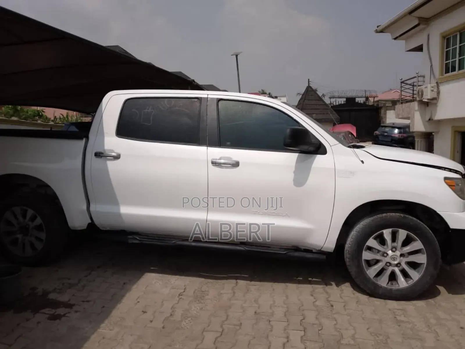Toyota Tundra 2012 White
