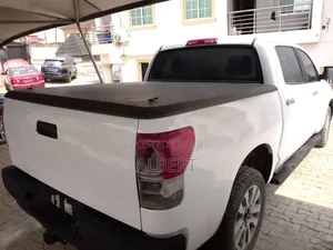 Toyota Tundra 2012 White