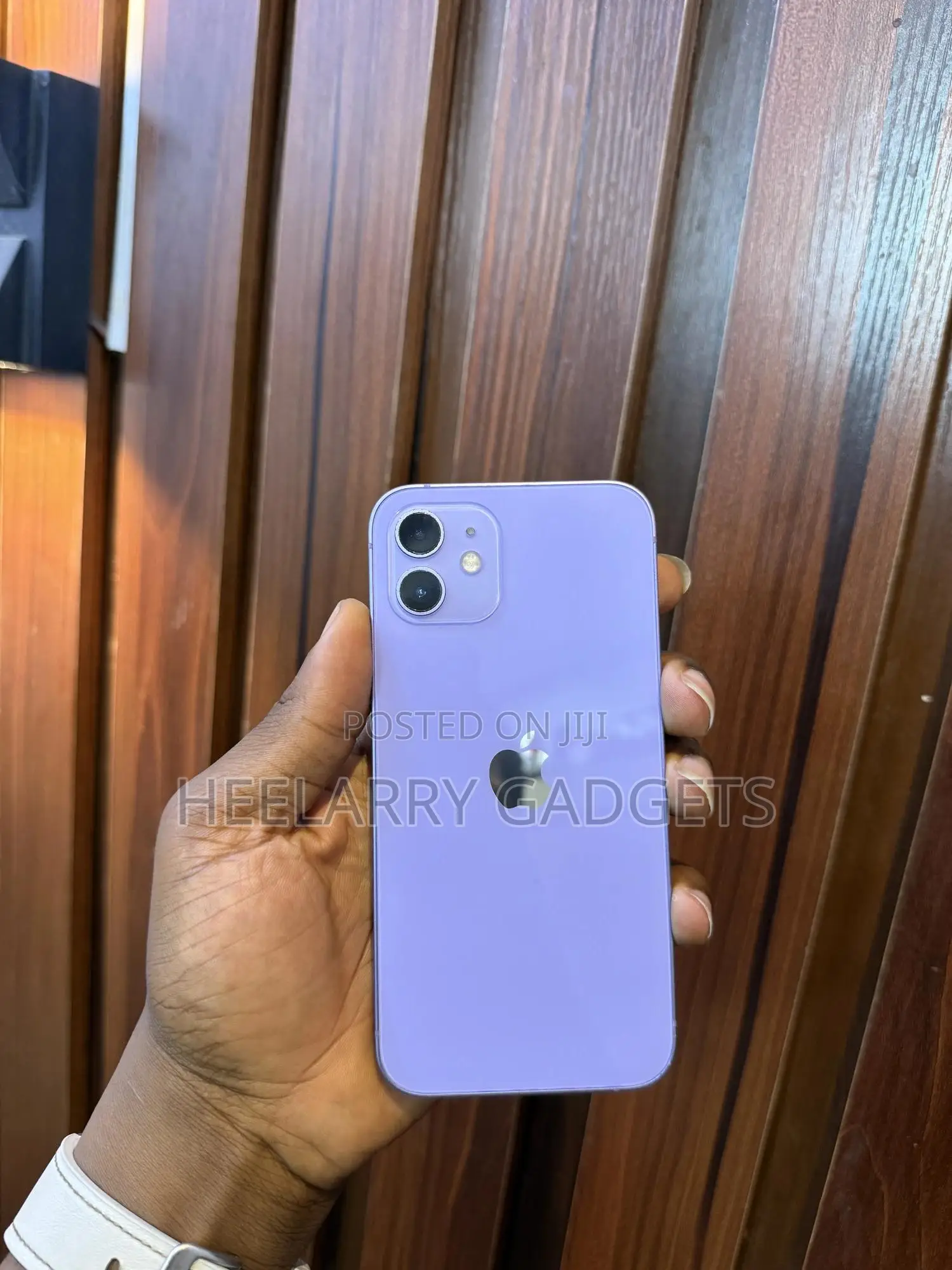 Apple iPhone 12 64 GB Purple