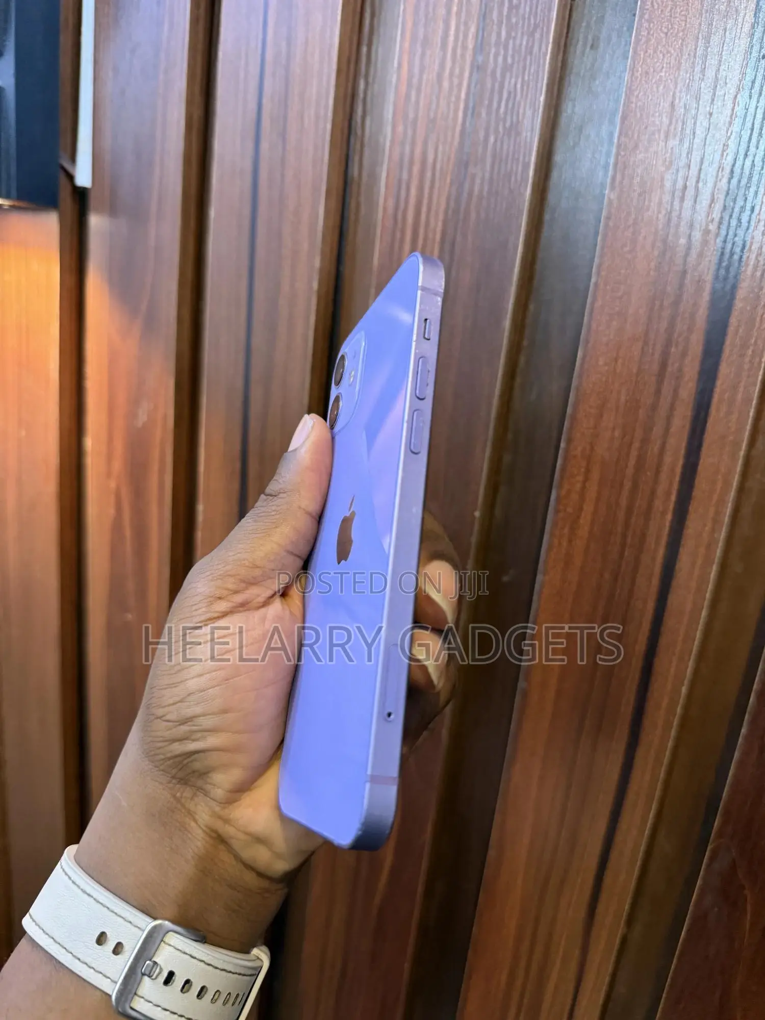 Apple iPhone 12 64 GB Purple