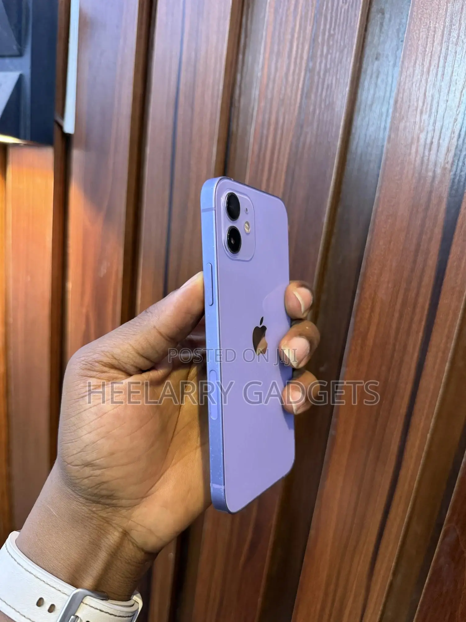 Apple iPhone 12 64 GB Purple