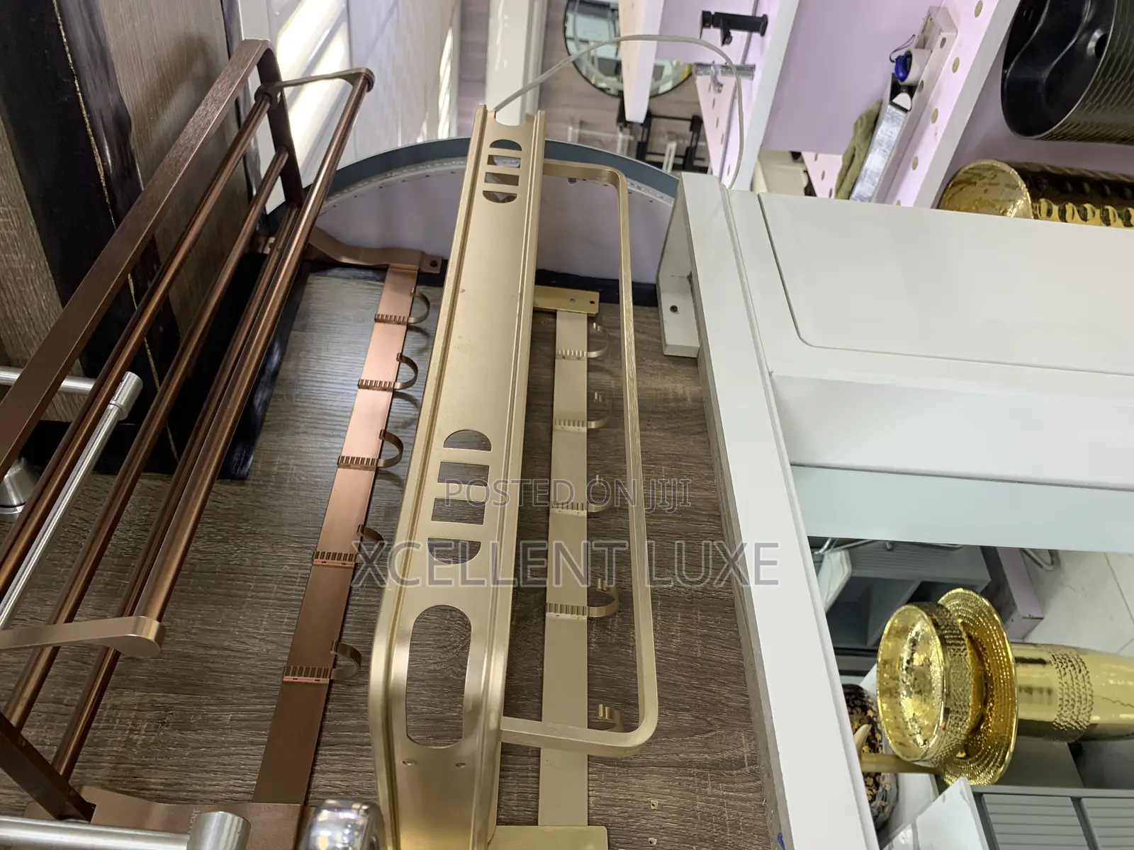 Wall Hanging Shelves