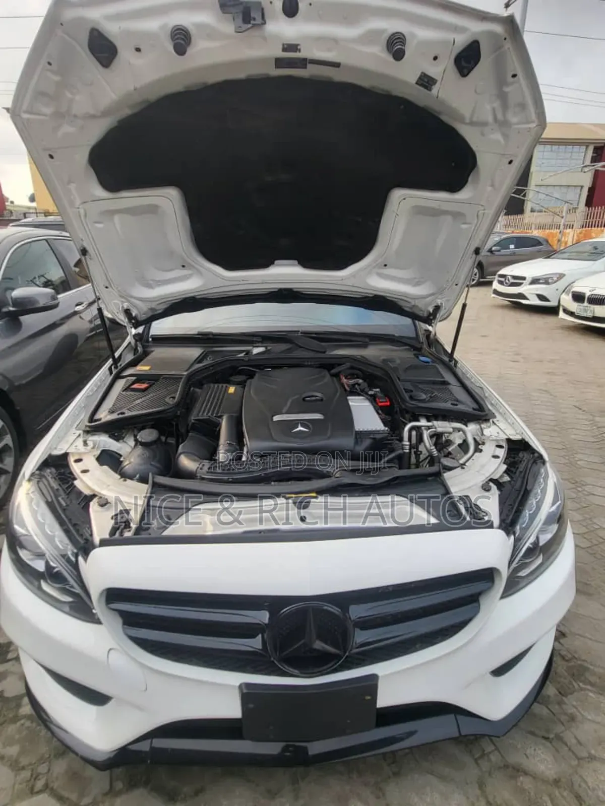 Mercedes-Benz C300 2015 White
