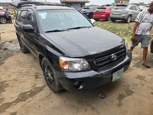 Photo - Toyota Highlander 2006 Black