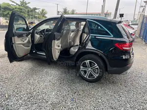 Mercedes-Benz GLC-Class 2016 Black