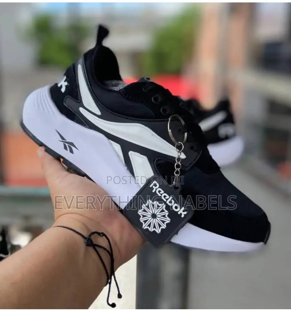 Reebok Comfy Sneakers