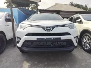 Toyota RAV4 2018 White