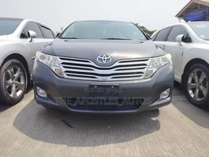 Toyota Venza V6 AWD 2010 Gray