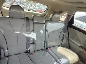 Toyota Venza V6 2011 Gray