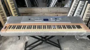 DGX -620 - 7 Octave Grade Piano