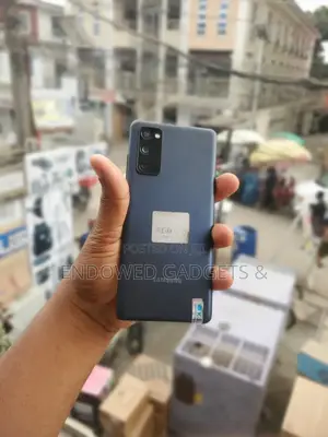 Samsung Galaxy S20 FE 128 GB Blue