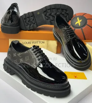 LOUIS VUITTON Luxury Shoe