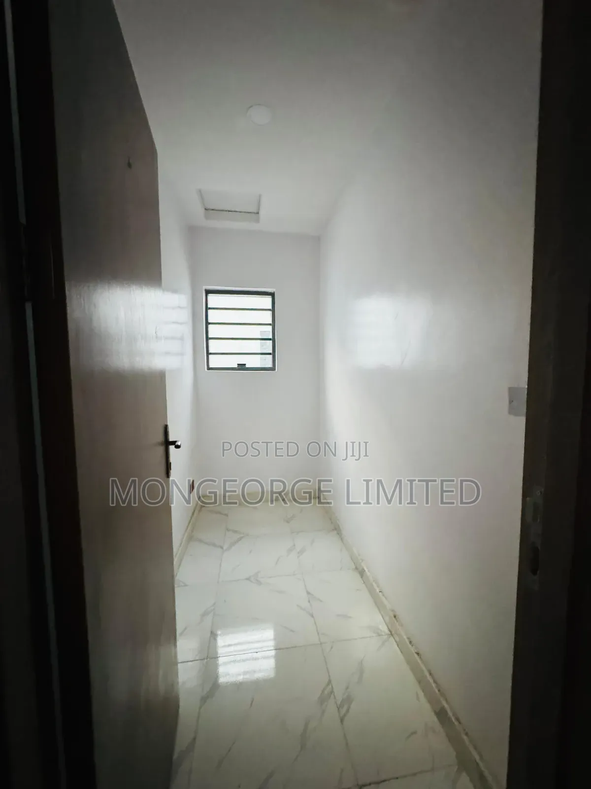 5bdrm Duplex in Ikeja for sale
