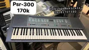 Yamaha PSR 300 61 Keys Portable Keyboard Touch Sensitive