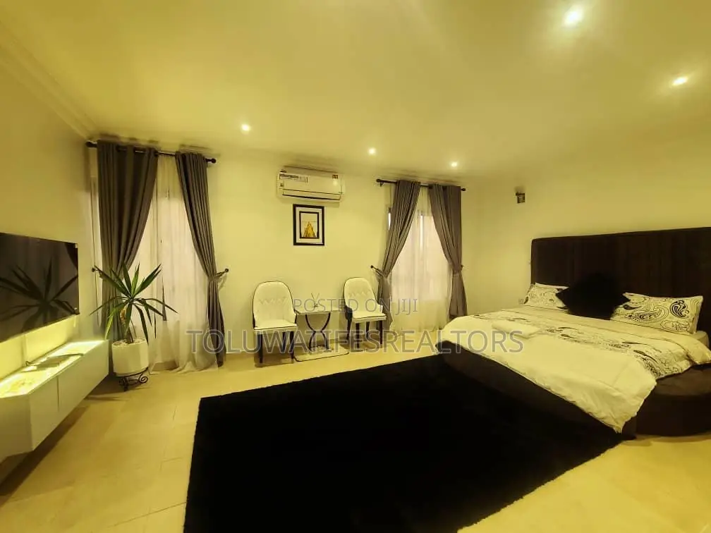3bedroom Duplex Apartment